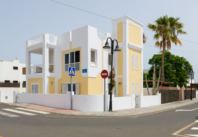 Apartment in Arrieta  - Casa Playa la Garita