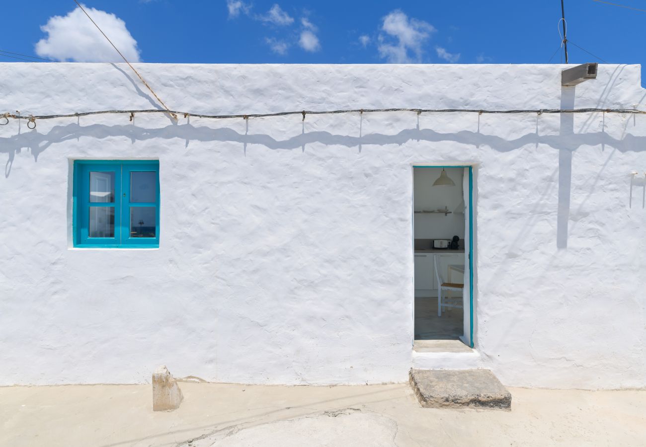 Apartment in Punta Mujeres - Casa el Alto: Lava