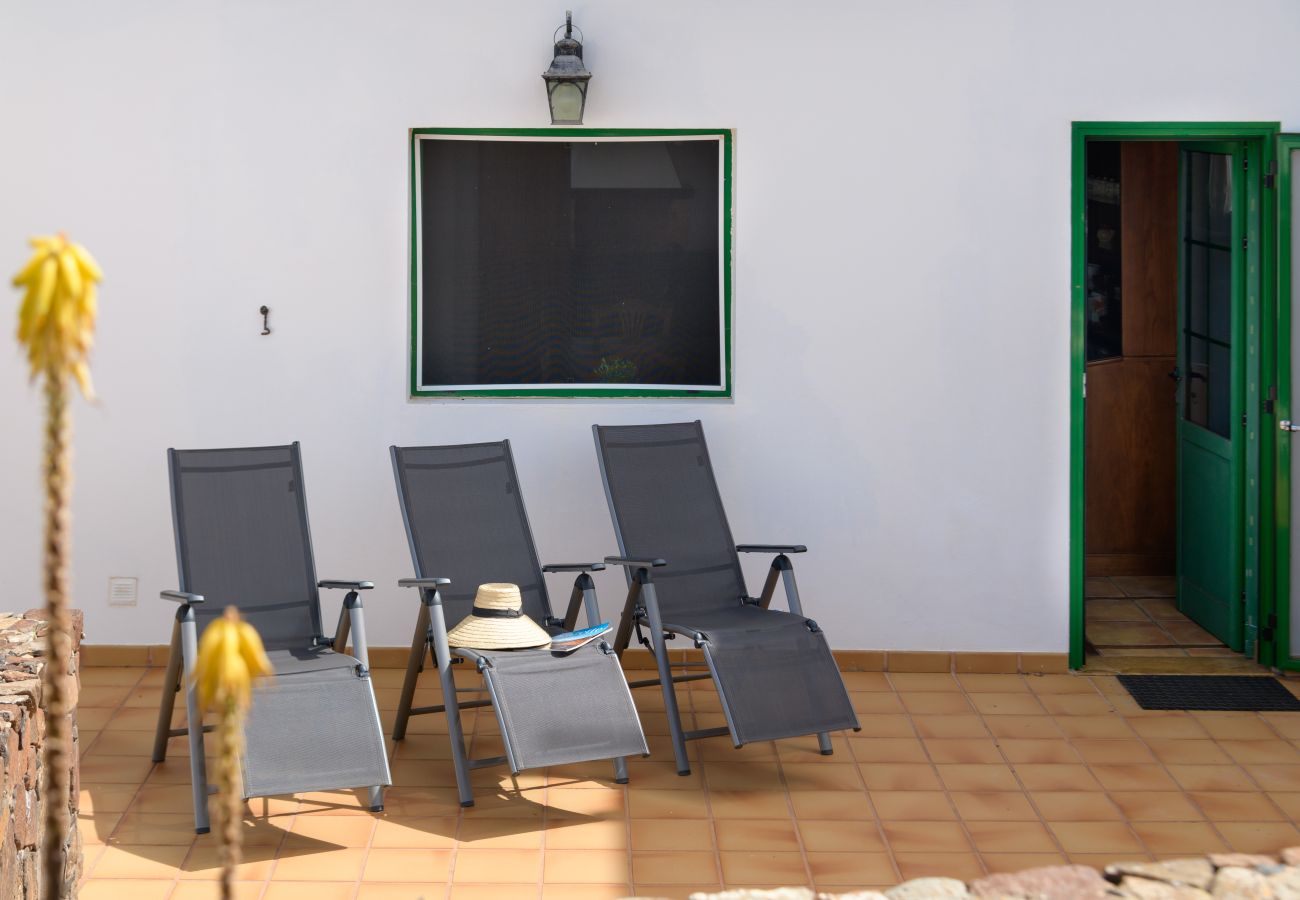 House in Haría - Casa Crisana