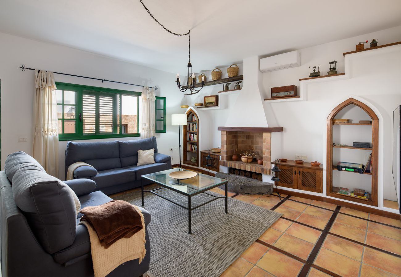 House in Haría - Casa Crisana